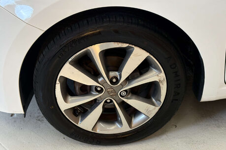 Hyundai i20 1.2 Blue Drive SE Hatchback 5dr Petrol Manual Euro 6 (s/s) (84 ps) 17