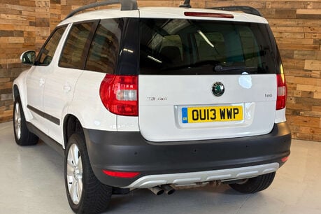 Skoda Yeti 2.0 TDI SE Plus SUV 5dr Diesel Manual 4WD Euro 5 (140 ps) 4