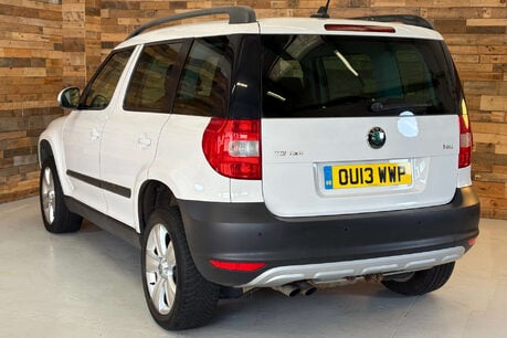 Skoda Yeti 2.0 TDI SE Plus SUV 5dr Diesel Manual 4WD Euro 5 (140 ps) 88