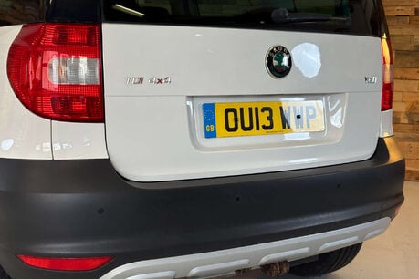 Skoda Yeti 2.0 TDI SE Plus SUV 5dr Diesel Manual 4WD Euro 5 (140 ps) 84