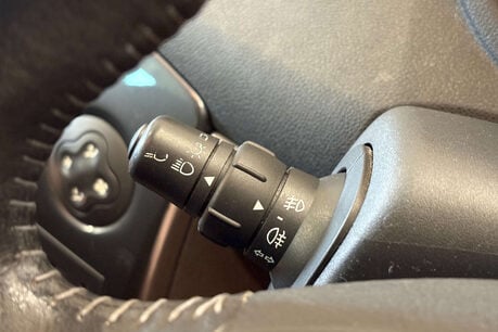 Renault Clio 2.0 VVT Dynamique S Hatchback 3dr Petrol Manual (173 g/km, 138 bhp) 36