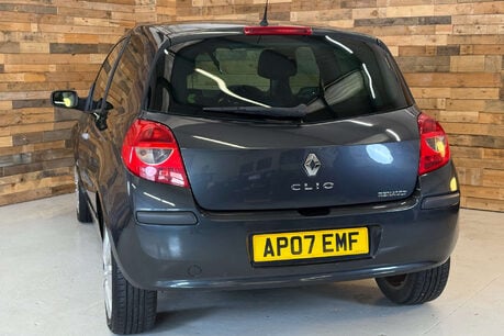 Renault Clio 2.0 VVT Dynamique S Hatchback 3dr Petrol Manual (173 g/km, 138 bhp) 70