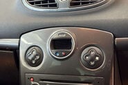 Renault Clio 2.0 VVT Dynamique S Hatchback 3dr Petrol Manual (173 g/km, 138 bhp) 32