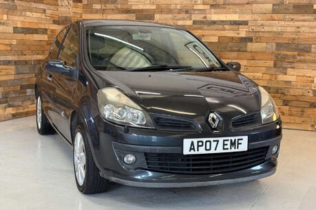Renault Clio 2.0 VVT Dynamique S Hatchback 3dr Petrol Manual (173 g/km, 138 bhp) 1