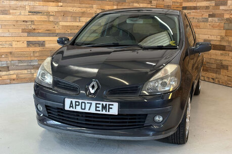 Renault Clio 2.0 VVT Dynamique S Hatchback 3dr Petrol Manual (173 g/km, 138 bhp) 16