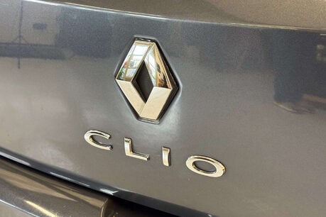 Renault Clio 2.0 VVT Dynamique S Hatchback 3dr Petrol Manual (173 g/km, 138 bhp) 56