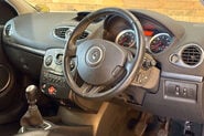 Renault Clio 2.0 VVT Dynamique S Hatchback 3dr Petrol Manual (173 g/km, 138 bhp) 8