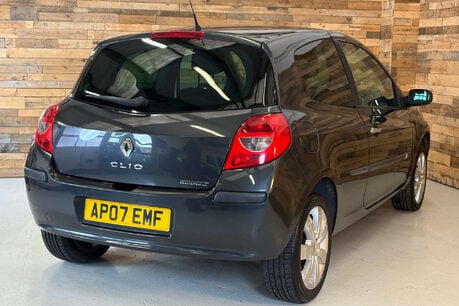 Renault Clio 2.0 VVT Dynamique S Hatchback 3dr Petrol Manual (173 g/km, 138 bhp) 6