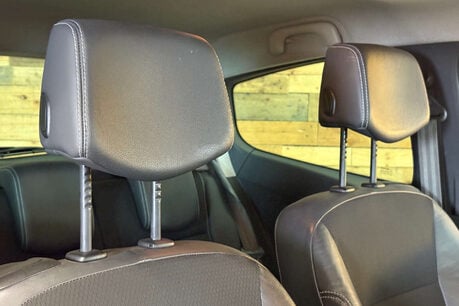 Renault Clio 2.0 VVT Dynamique S Hatchback 3dr Petrol Manual (173 g/km, 138 bhp) 26