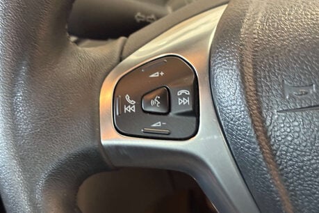 Ford Fiesta 1.25 Zetec Hatchback 5dr Petrol Manual Euro 5 (82 ps) 42