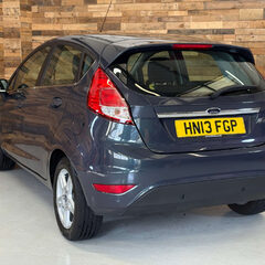 Ford Fiesta 1.25 Zetec Hatchback 5dr Petrol Manual Euro 5 (82 ps) 2