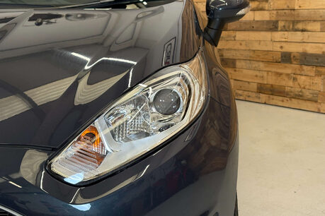 Ford Fiesta 1.25 Zetec Hatchback 5dr Petrol Manual Euro 5 (82 ps) 21