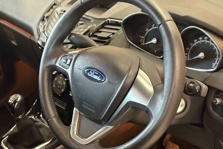 Ford Fiesta 1.25 Zetec Hatchback 5dr Petrol Manual Euro 5 (82 ps) 53