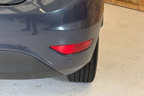 Ford Fiesta 1.25 Zetec Hatchback 5dr Petrol Manual Euro 5 (82 ps) 69