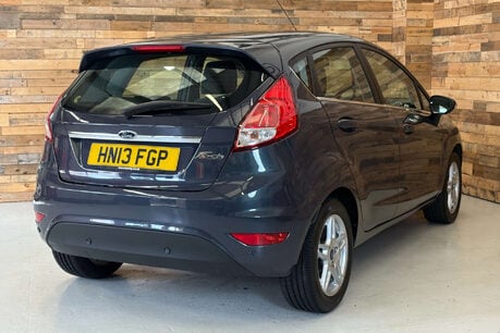 Ford Fiesta 1.25 Zetec Hatchback 5dr Petrol Manual Euro 5 (82 ps) 6