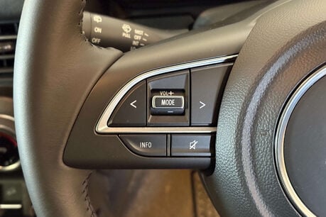 Suzuki Jimny 1.5 SZ5 SUV 3dr Petrol Auto ALLGRIP Euro 6 (101 ps) 28