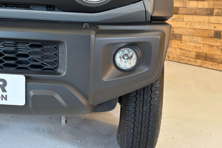 Suzuki Jimny 1.5 SZ5 SUV 3dr Petrol Auto ALLGRIP Euro 6 (101 ps) 51