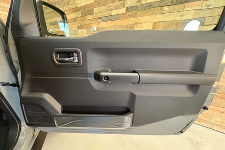Suzuki Jimny 1.5 SZ5 SUV 3dr Petrol Auto ALLGRIP Euro 6 (101 ps) 100