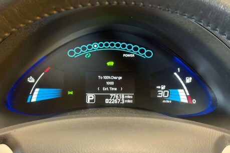 Nissan LEAF 30kWh Tekna Hatchback 5dr Electric Auto (109 bhp) 8