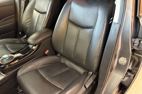 Nissan LEAF 30kWh Tekna Hatchback 5dr Electric Auto (109 bhp) 28