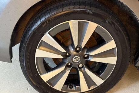 Nissan LEAF 30kWh Tekna Hatchback 5dr Electric Auto (109 bhp) 78