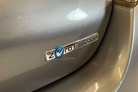 Nissan LEAF 30kWh Tekna Hatchback 5dr Electric Auto (109 bhp) 66