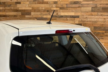 Toyota Yaris 1.0 VVT-i T2 Hatchback 3dr Petrol Manual Euro 5 (69 ps) 71