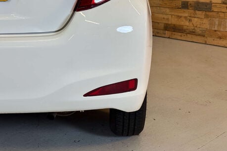 Toyota Yaris 1.0 VVT-i T2 Hatchback 3dr Petrol Manual Euro 5 (69 ps) 80