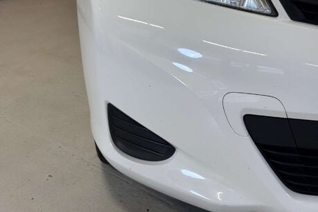 Toyota Yaris 1.0 VVT-i T2 Hatchback 3dr Petrol Manual Euro 5 (69 ps) 61