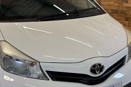 Toyota Yaris 1.0 VVT-i T2 Hatchback 3dr Petrol Manual Euro 5 (69 ps) 19