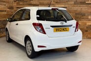 Toyota Yaris 1.0 VVT-i T2 Hatchback 3dr Petrol Manual Euro 5 (69 ps) 4