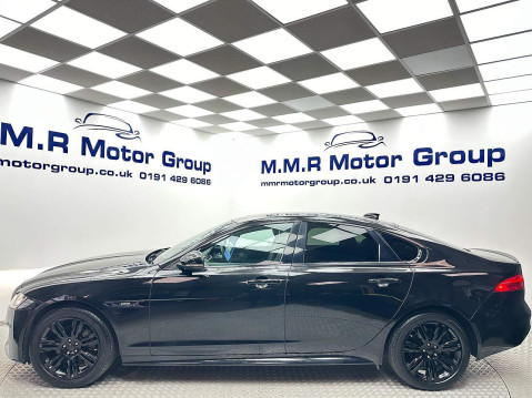 Jaguar XF D R-SPORT 22