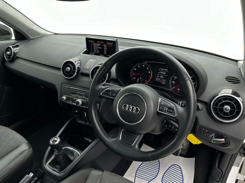 Audi A1 SPORTBACK TFSI SPORT 25