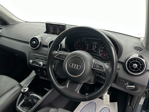 Audi A1 TFSI SPORT 17