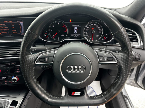 Audi A4 TDI BLACK EDITION PLUS 25