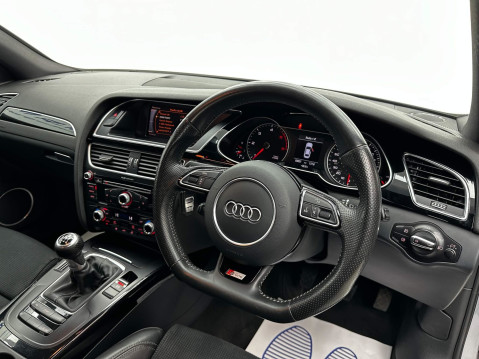 Audi A4 TDI BLACK EDITION PLUS 20