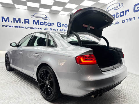 Audi A4 TDI BLACK EDITION PLUS 70