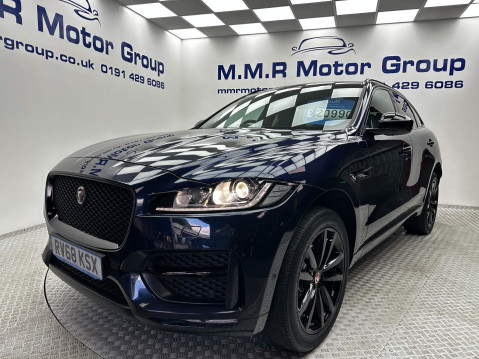 Jaguar F-Pace R-SPORT AWD 12