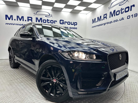 Jaguar F-Pace R-SPORT AWD 81