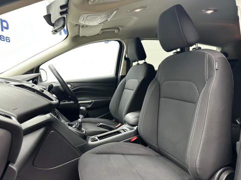 Ford Kuga ZETEC TDCI 30