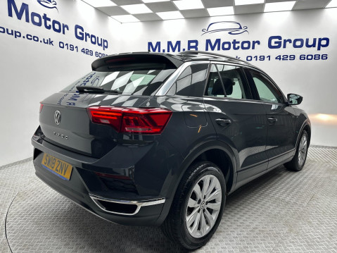 Volkswagen T-Roc SE TSI 6