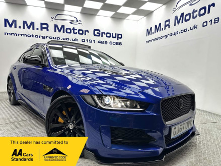 Jaguar XE R-SPORT INGENIUM