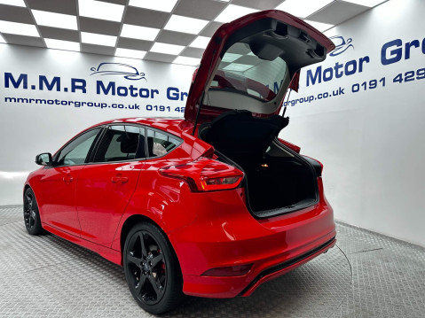 Ford Focus ZETEC S TDCI RED EDITION 70