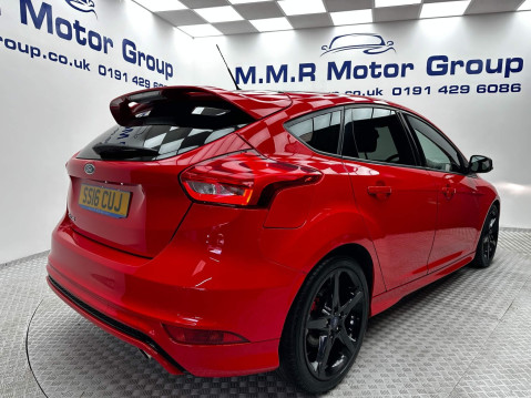 Ford Focus ZETEC S TDCI RED EDITION 81