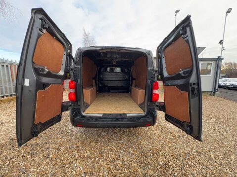 Toyota Proace 2.0 Proace Icon 6