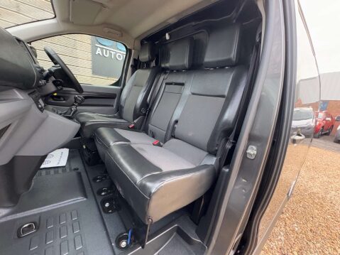 Toyota Proace 2.0 Proace Icon 20
