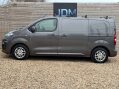 Vauxhall Vivaro 1.5 Vivaro 2700 Sportive S/S 9