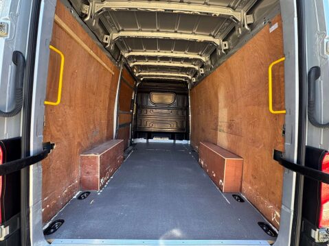 Volkswagen Crafter 2.0 Crafter CR35 Trendline TDI 6