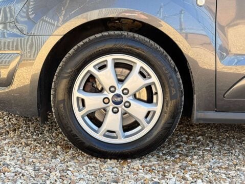 Ford Transit Connect 1.5 Transit Connect 200 Limited 18