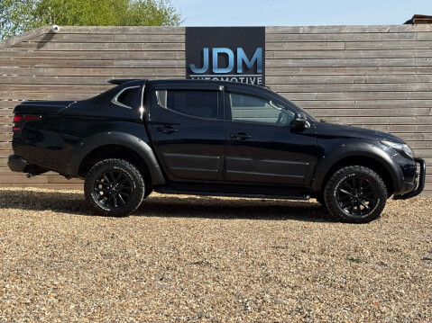 Mitsubishi L200 2.4 L200 Challenger DI-D 4WD 3